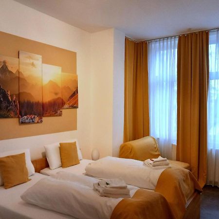 Hotel Karolinger Düsseldorf Buitenkant foto