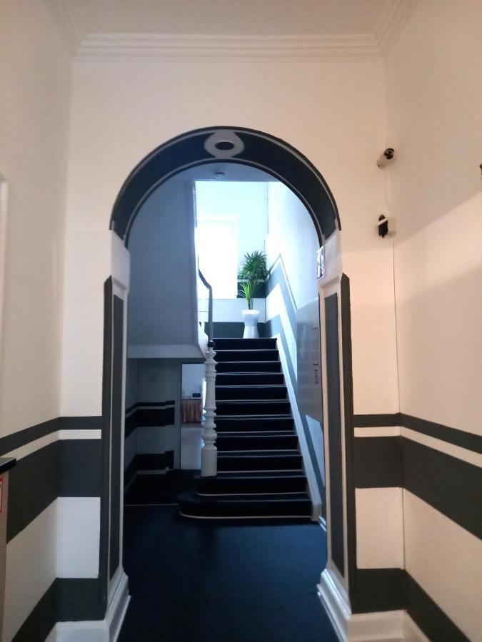 Hotel Karolinger Düsseldorf Buitenkant foto