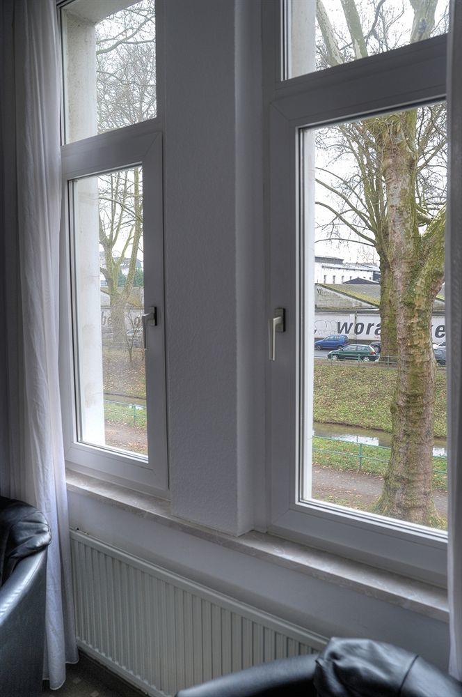 Hotel Karolinger Düsseldorf Buitenkant foto